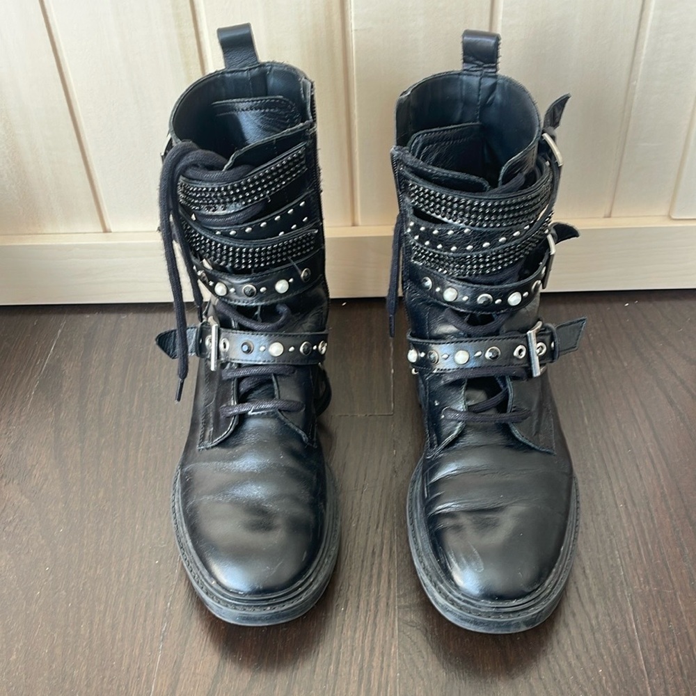 Zara LEATHER ANKLE BOOTS WITH PEARLS Studs Straps & Rhinestones Black  Size 7.5